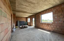 Casă nouă cu design modern, 4 camere cu potențial imens de personalizare