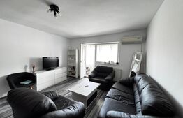 Apartament de vanzare, cu 2 camere, zona Cetate - Piata