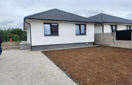 Casa de vanzare, 83 mp, cu 4 camere, zona Partos