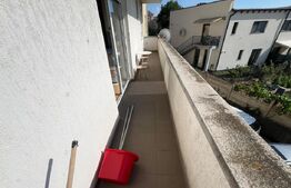 Apartament de vanzare, cu 2 camere 50 mp, zona centrala