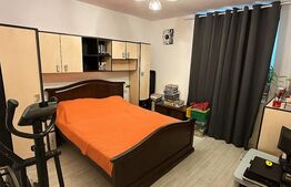 Apartament cu 3 camere semidecomandat, balcon, loc de parcare, boxă–zona Tolstoi