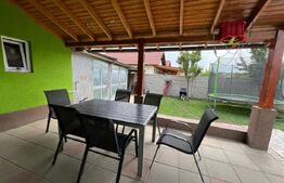 Casă de lemn autentică, 4 camere + încălzire cu șemineu și centrală pe lemne