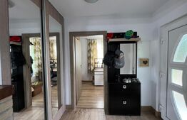 Casă de lemn autentică, 4 camere + încălzire cu șemineu și centrală pe lemne