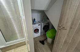 Casă de lemn autentică, 4 camere + încălzire cu șemineu și centrală pe lemne