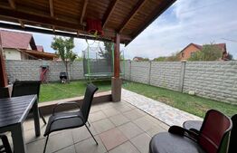 Casă de lemn autentică, 4 camere + încălzire cu șemineu și centrală pe lemne