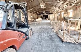 Teren industrial 4.150 mp cu 3 hale moderne cu utilități,acces dublu stradal