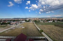 Apartament cu 2 camere– amenajat cu stil și pat baldachin în dormitor