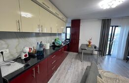 Apartament cu 2 camere– amenajat cu stil și pat baldachin în dormitor