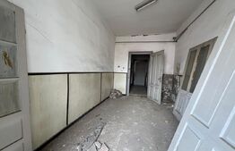 Hotel cu 44 camere, renovabil, poziționat ultracentral – oportunitate