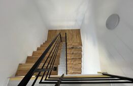 Apartament de închiriat cu scară interioară, 3 camere, 2 băi - Alba Iulia