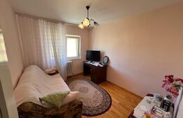 Apartament 3 camere decomandat, 79 m², 2 băi, zona Cetate – etaj 4