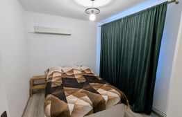 Apartament de inchiriat cu 3 camere, zona Cetate