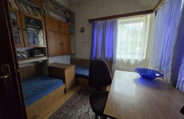 Casa individuala cu 4 camere, 581 mp teren, zona centrala, Sebes