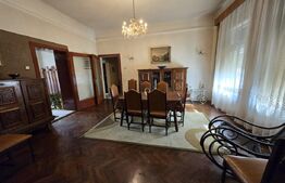 Casa individuala cu 4 camere, 581 mp teren, zona centrala, Sebes