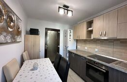 Apartament de vânzare cu 2 camere, etaj intermediar – zona Cetate