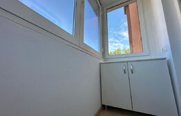 Apartament de vânzare cu 2 camere, etaj intermediar – zona Hotel Cetate