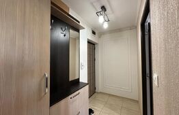 Apartament de vânzare cu 2 camere, etaj intermediar – zona Cetate