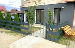 Spatiu comercial de inchiriat, renovat complet, 33 mp, cu terasa, Cugir