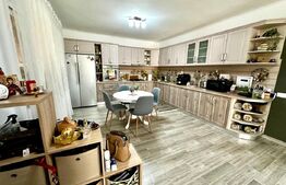 Casă superbă de vânzare – 380 mp utili, 1000 mp teren