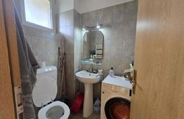 Casa tip duplex, cu 3 camere, 89 mp, Centru