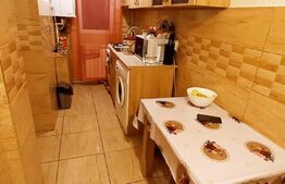 Apartament de 2 camere, decomandat, 40 mp, zona Cetate