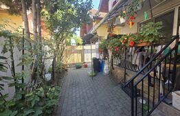 Casa tip duplex cu 3 camere,100 mp utili,Centru