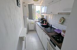 Apartament modern, etajul 1 , zona cetate.