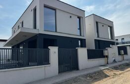 Casă spațioasă partea stângă Micești – predare la cheie