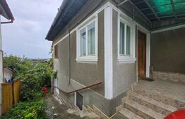 Casa individuala cu 4 camere,120 mp utili,345 mp teren,Blaj