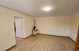 Casă individuală cu 2 camere de vânzare, Ciunga, Ocna Mures
