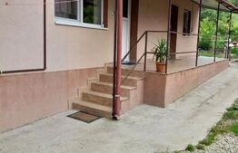 Casă individuală cu 2 camere de vânzare, Ciunga, Ocna Mures