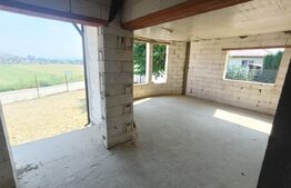 Casă la roșu 182 mp utili – 4 dormitoare + teren 438 mp, zona Orizont