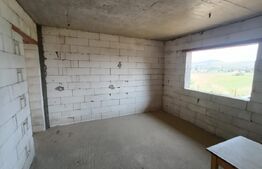 Casă la roșu 182 mp utili – 4 dormitoare + teren 438 mp, zona Orizont