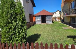 Apartament cu 3 camere,decomandat, 102 mp utili,curte 100 mp, zona Cetate