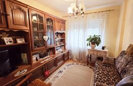 Apartament cu 4 camere,decomandat,77 mp, zona centrala, Blaj