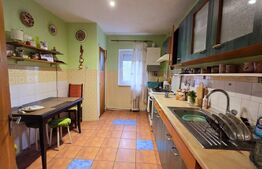 Apartament cu 4 camere,decomandat,77 mp, zona centrala, Blaj