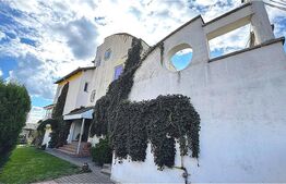 Proprietate RARĂ ultracentrală – casă spațioasă cu 8 camere + spațiu comercial