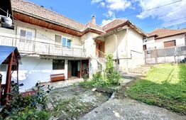 Casa de vanzare, 5 camere, teren 672 mp, Cugir