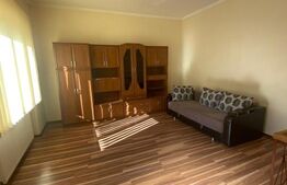 Apartament 3 camere cu curte, în centru Blaj