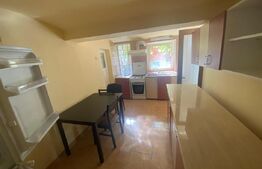 Apartament 3 camere cu curte, în centru Blaj
