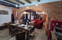 Casă de vânzare, 271 mp, zona Oiejdea