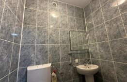 Apartament de vânzare cu scară interioară, decomandat 83,66 mp, garaj- Tolstoi 