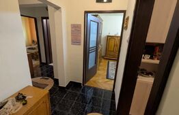 Apartament cu 4 camere, 73 mp, zona Cetate 