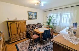 Apartament cu 4 camere, 73 mp, zona Cetate 