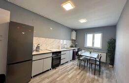 Apartament de vânzare cu 2 camere, etaj intermediar - Cugir