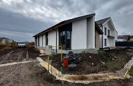 Casa de vânzare, 132 mp, zonă Cetate