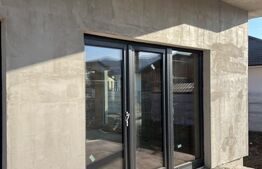 Casă 4 camere predare la gri, 110 mp, zona Albac - Micesti