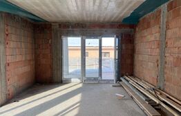 Casă 4 camere predare la gri, 110 mp, zona Micesti