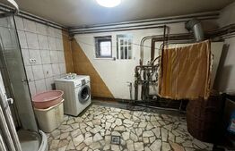 Casa de vanzare, 390 mp, zona Cetate