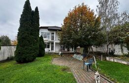 Casa de vanzare, 390 mp, zona Cetate